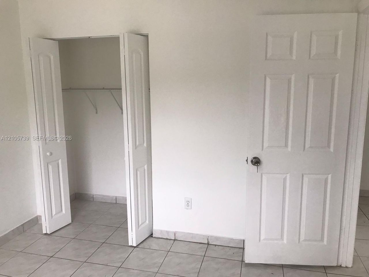 470 NE 210th Cir Ter, Unit 201-11, Miami, FL 33179 Photo
