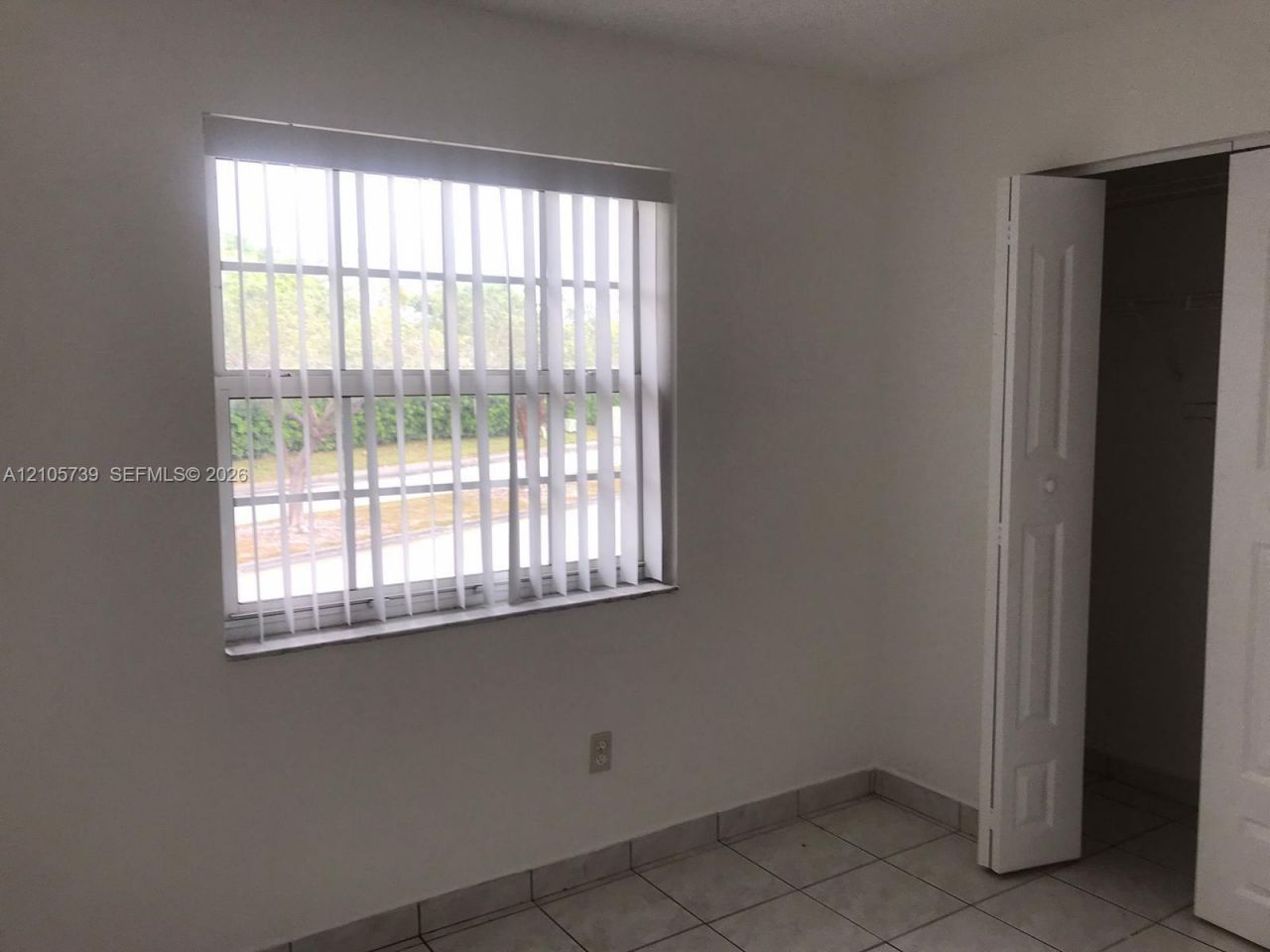 470 NE 210th Cir Ter, Unit 201-11, Miami, FL 33179 Photo