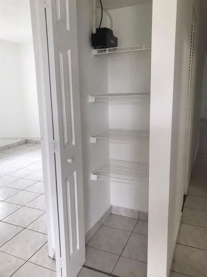 470 NE 210th Cir Ter, Unit 201-11, Miami, FL 33179 Photo
