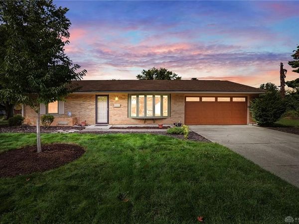 2065 S Center Boulevard, Springfield, OH 45506