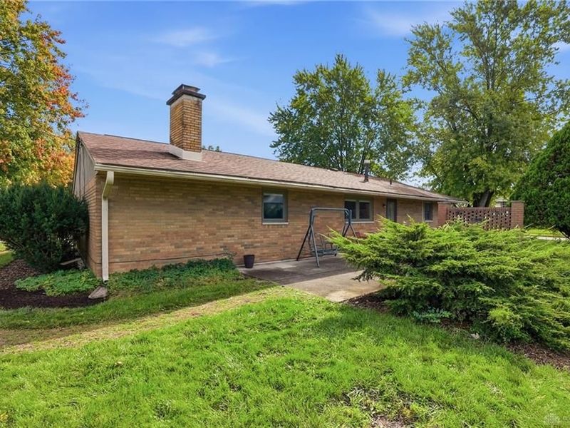 2065 S Center Boulevard, Springfield, OH 45506 Photo 22