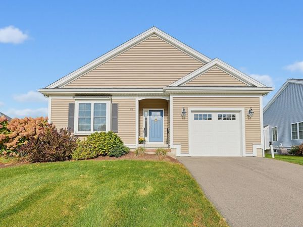 95 Partridge View Lane N, Wrentham, MA 02093