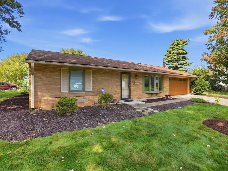 2065 S Center Boulevard, Springfield, OH 45506 Photo 4