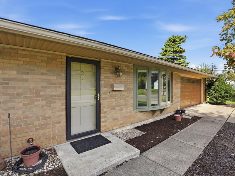 2065 S Center Boulevard, Springfield, OH 45506 Photo 5