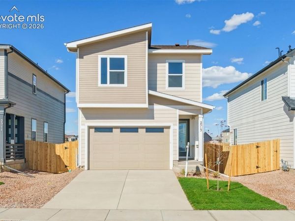 2513 Milano Way, Pueblo, CO 81001