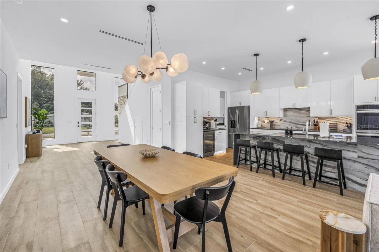 2345 Temple Street, Sarasota, FL 34239 Photo