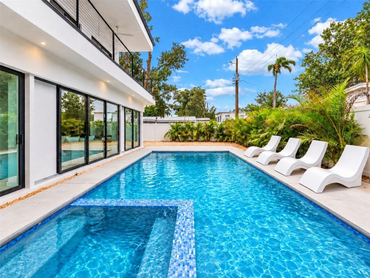2345 Temple Street, Sarasota, FL 34239 Photo