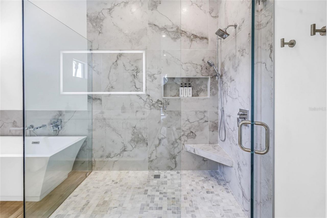 2345 Temple Street, Sarasota, FL 34239 Photo