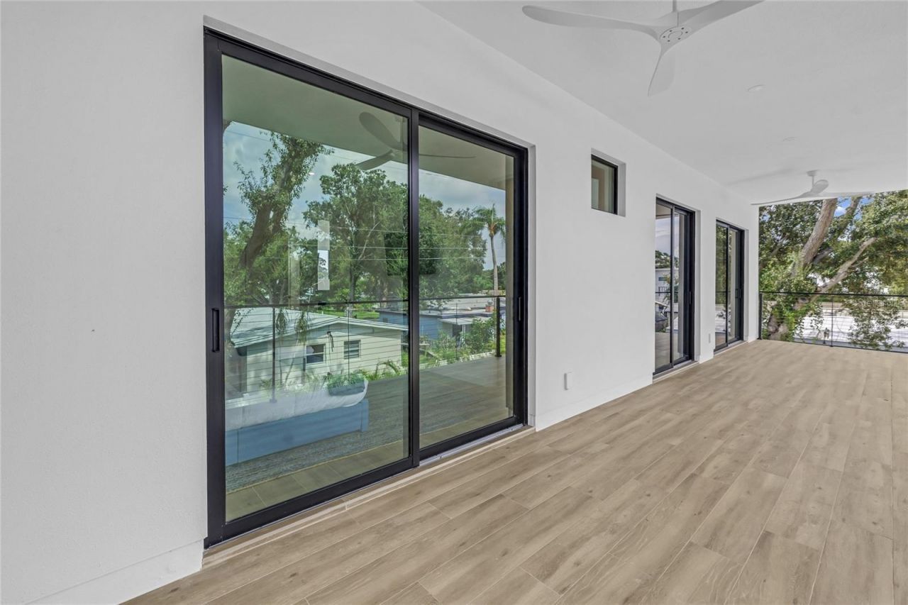 2345 Temple Street, Sarasota, FL 34239 Photo