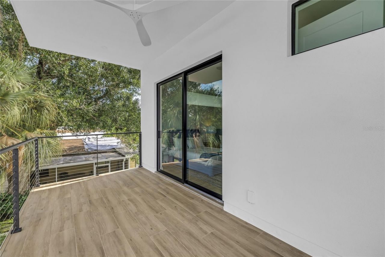 2345 Temple Street, Sarasota, FL 34239 Photo