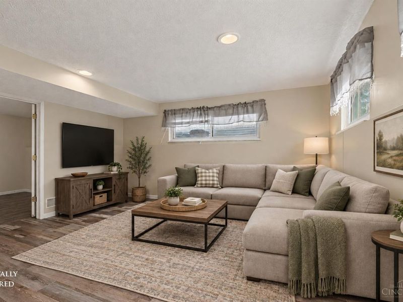 967 Harrogate Court, Forest Park, OH 45240 Photo 20