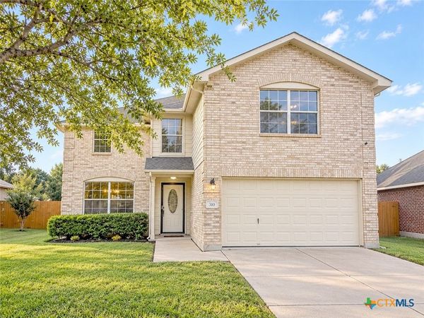 310 Antelope Trail , Bastrop, TX 78602