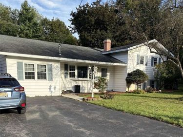 485 Elmhurst Road, Utica, NY 13502