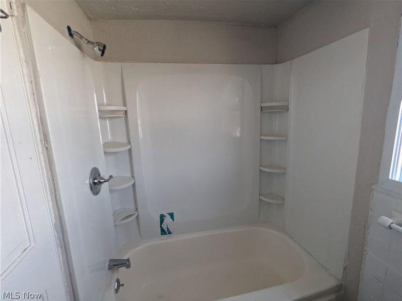 4230 Ridge Road, Brooklyn, OH 44144 Photo 10