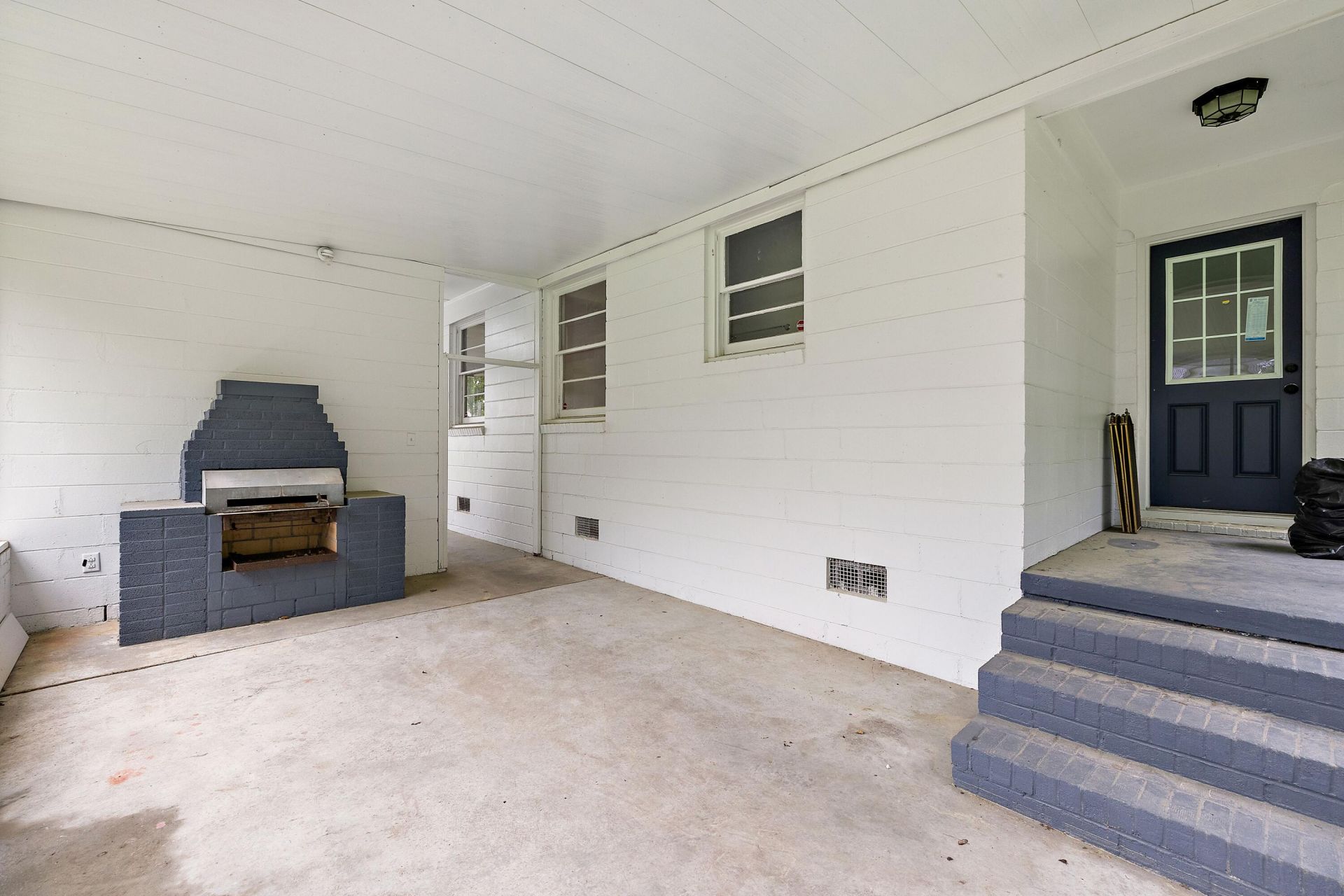 2716 Leola Street Photo 17