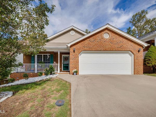 675 Willowcrest Place, Kingsport, TN 37660