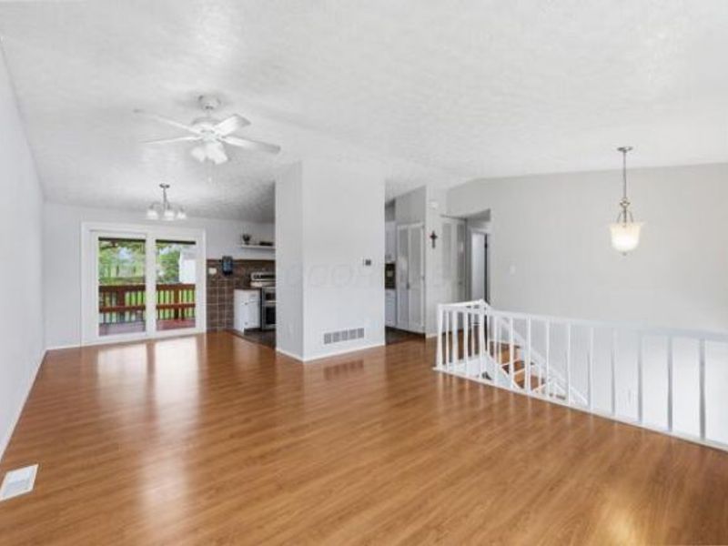 2634 Stoney Way, Grove City, OH 43123 Photo 10
