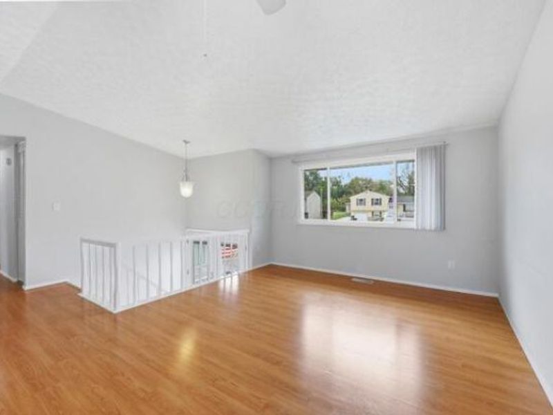 2634 Stoney Way, Grove City, OH 43123 Photo 9