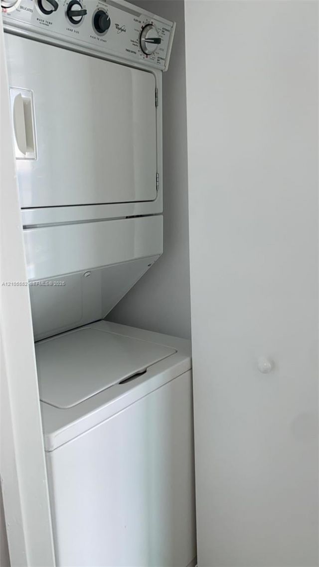 90 SW 3rd St , Unit 3907, Miami, FL 33130 Photo