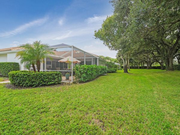 8701 CHAPMAN OAK Court, Palm Beach Gardens, FL 33410