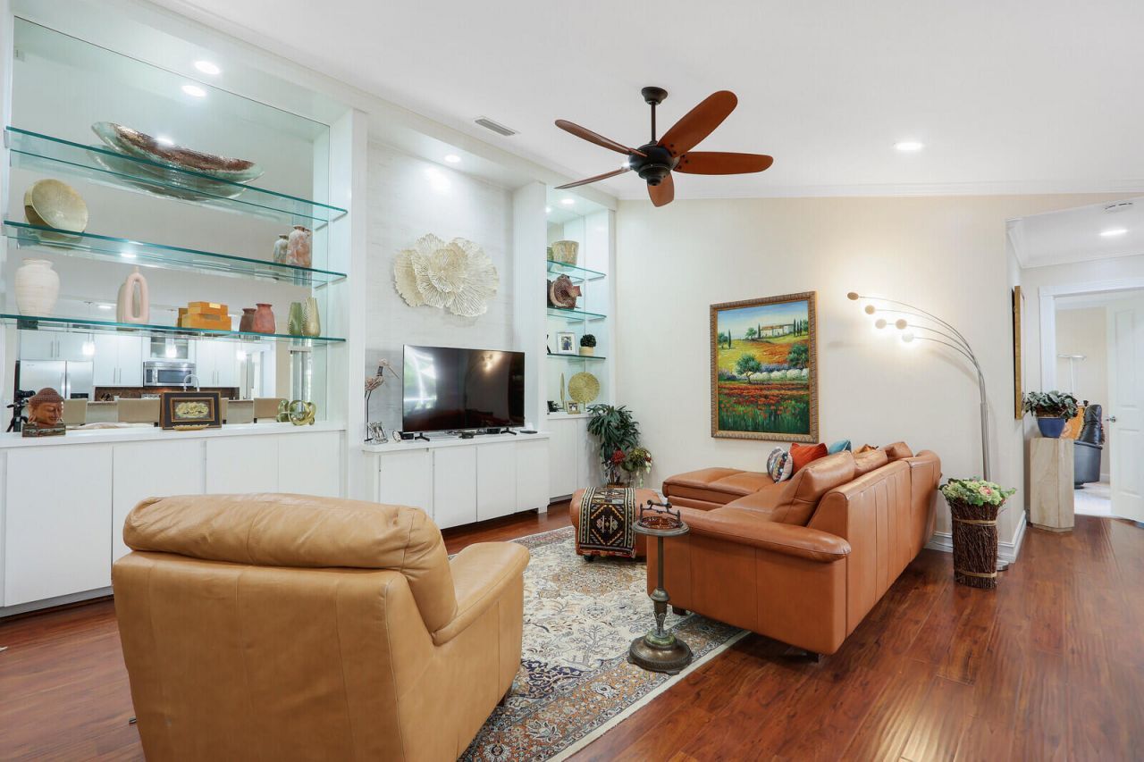 8701 Chapman Oak Court, Palm Beach Gardens, FL 33410 Photo
