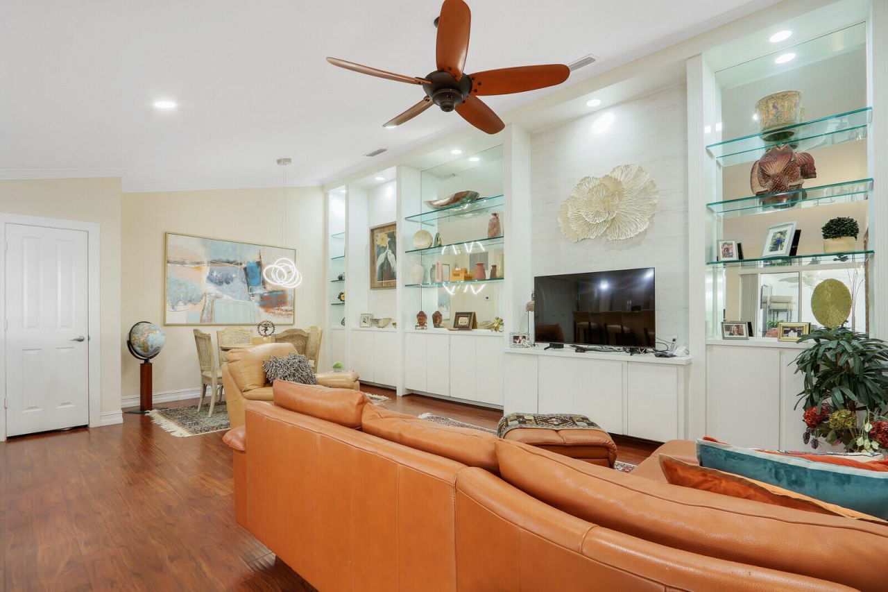8701 Chapman Oak Court, Palm Beach Gardens, FL 33410 Photo