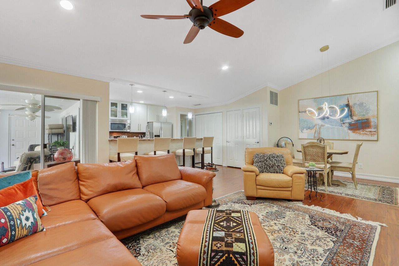 8701 Chapman Oak Court, Palm Beach Gardens, FL 33410 Photo