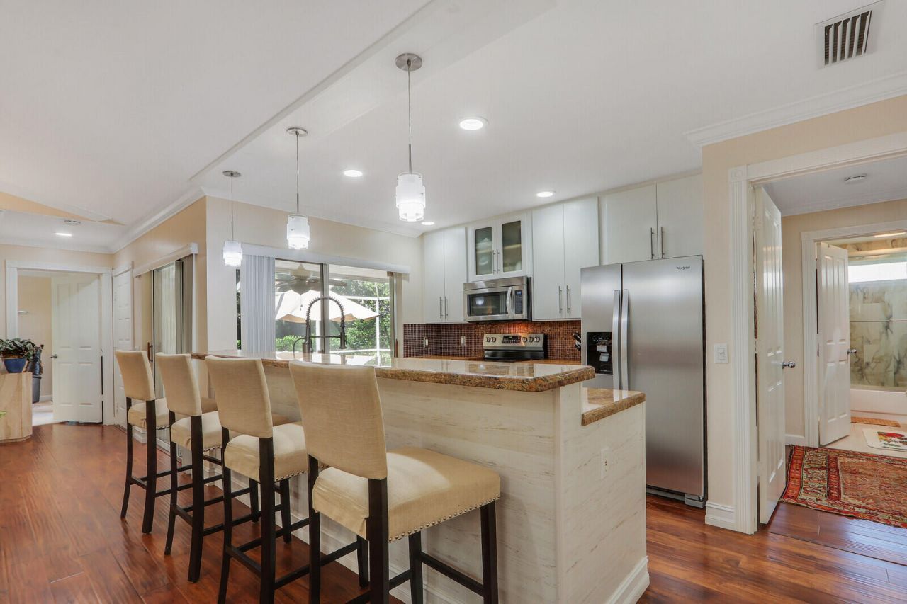 8701 Chapman Oak Court, Palm Beach Gardens, FL 33410 Photo