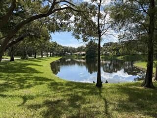 8701 Chapman Oak Court, Palm Beach Gardens, FL 33410 Photo