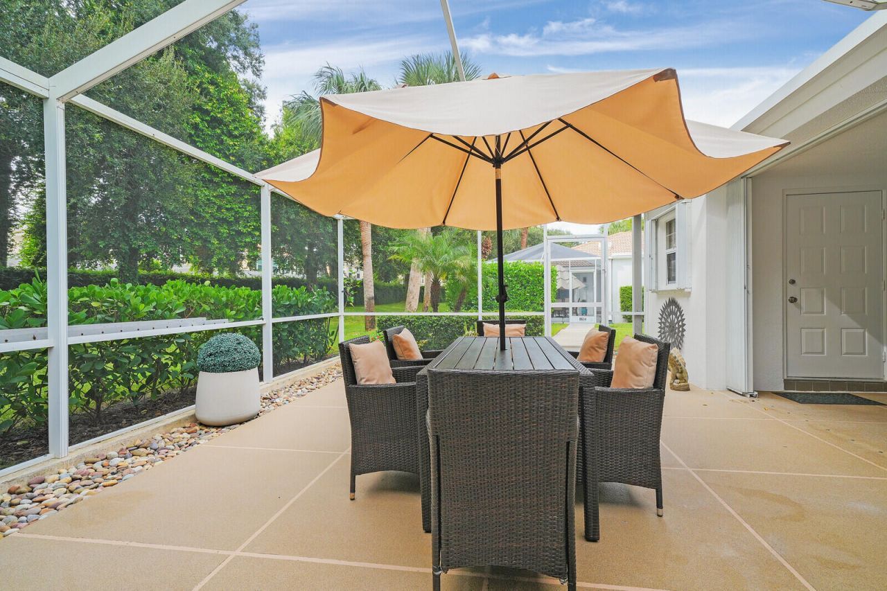 8701 Chapman Oak Court, Palm Beach Gardens, FL 33410 Photo