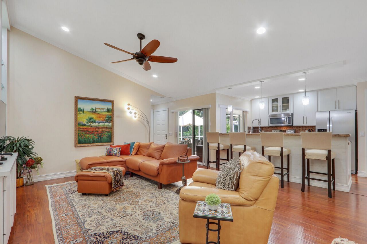 8701 Chapman Oak Court, Palm Beach Gardens, FL 33410 Photo