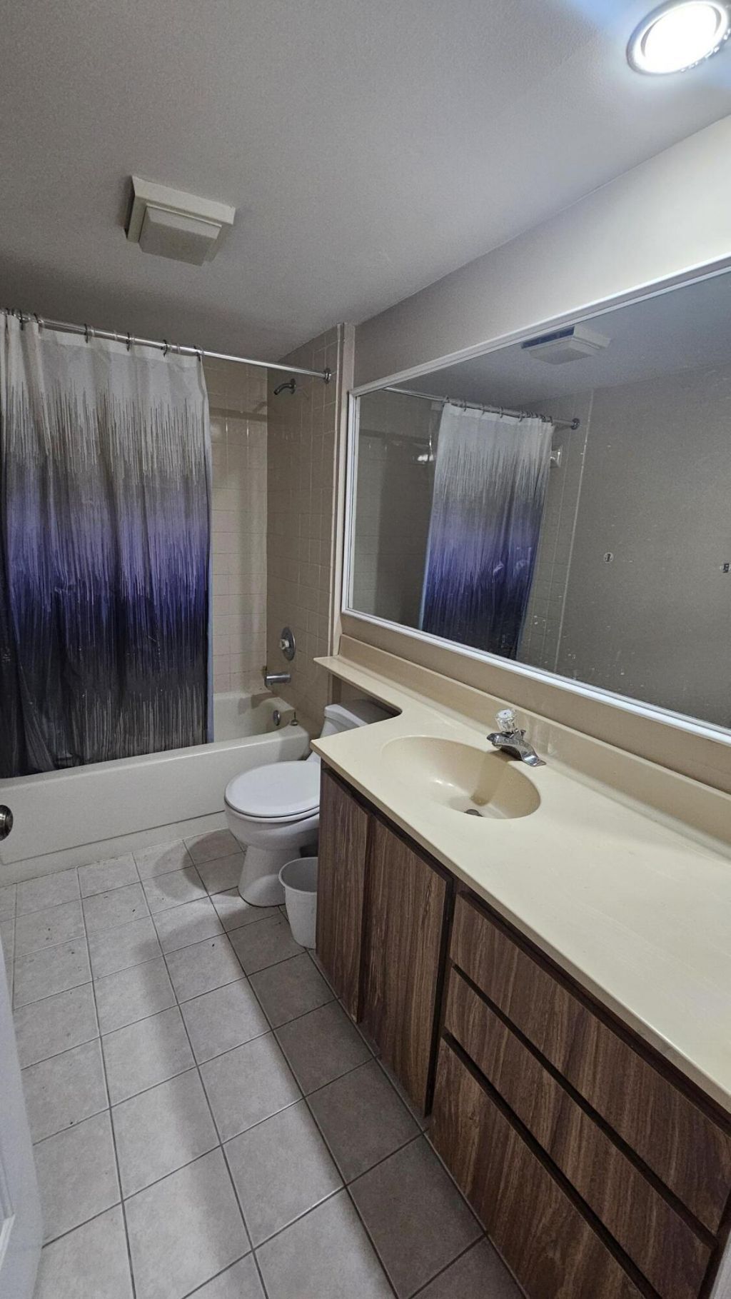 3630 Whitehall Drive, Unit 303, West Palm Beach, FL 33401 Photo