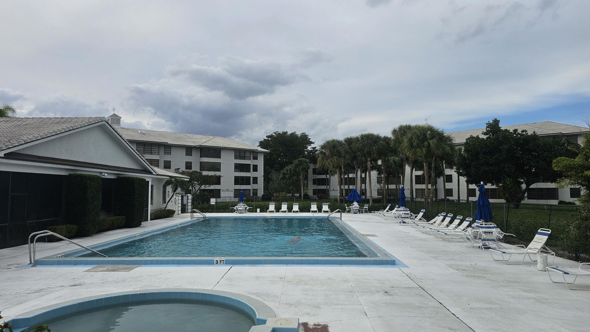 3630 Whitehall Drive, Unit 303, West Palm Beach, FL 33401 Photo