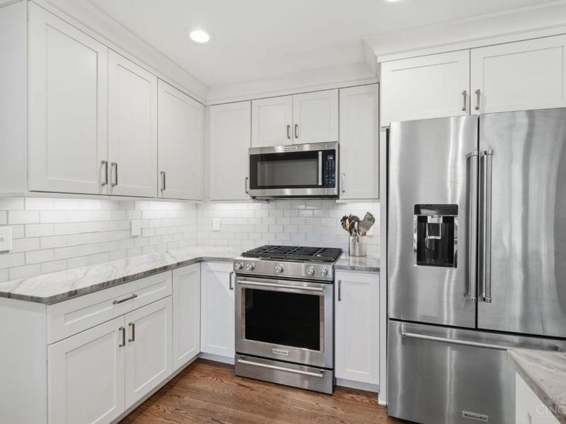 5705 Charteroak Drive, Sycamore Township, OH 45236 Photo 7