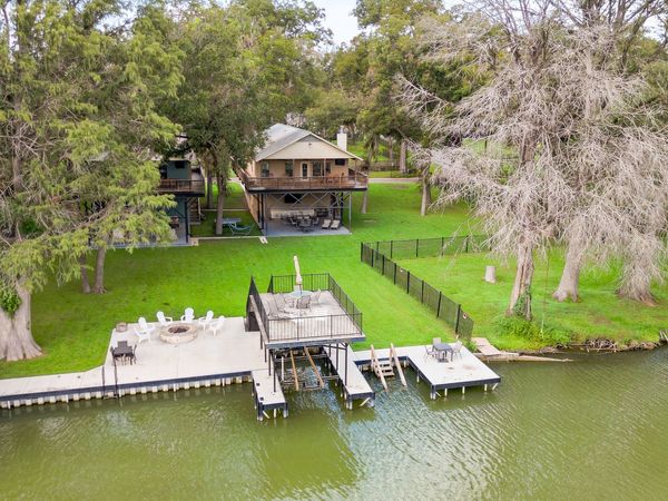 1115 Ethel, Seguin, TX 78155