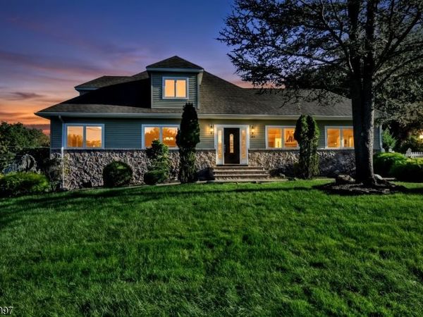 144 Romaine Rd, North Haledon, NJ 07508