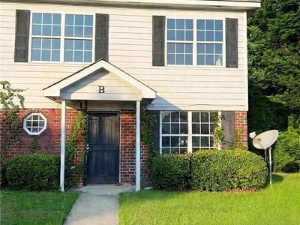 941 Old Mill Point, Unit B, Monroe, GA 30655