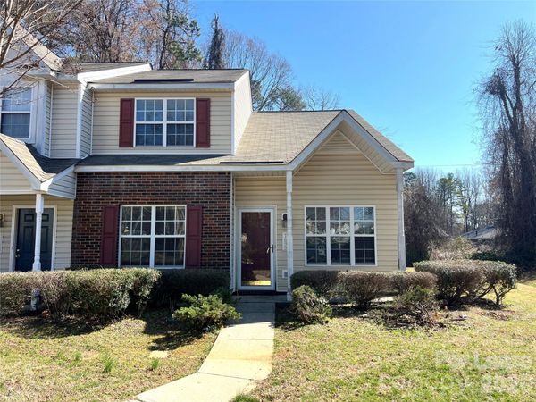 7699 Petrea Lane , Charlotte, NC 28227