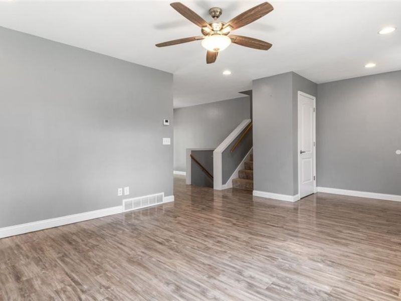 6825 Starner Lane, Nashport, OH 43830 Photo 4