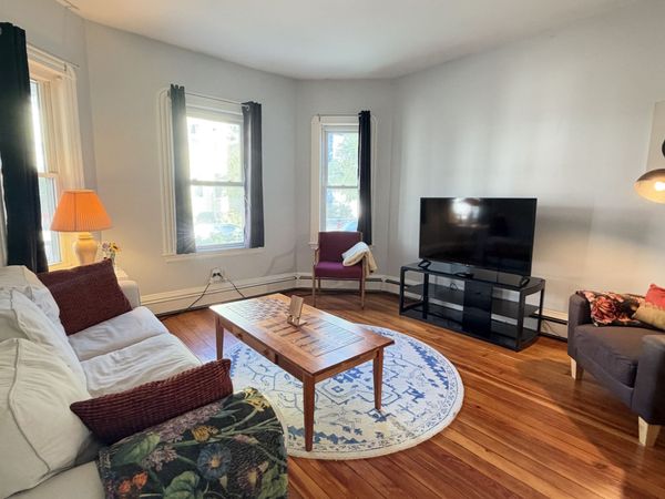 37 Charnwood Rd, Unit 37, Somerville, MA 02144