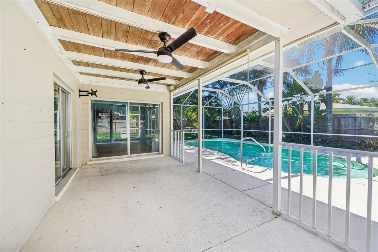 2400 S Brink Avenue , Sarasota, FL 34239 Photo