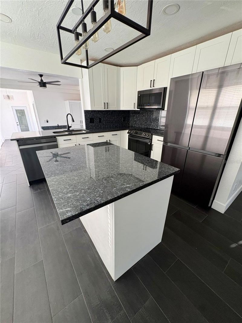 6570 67th Avenue N, Pinellas Park, FL 33781 Photo