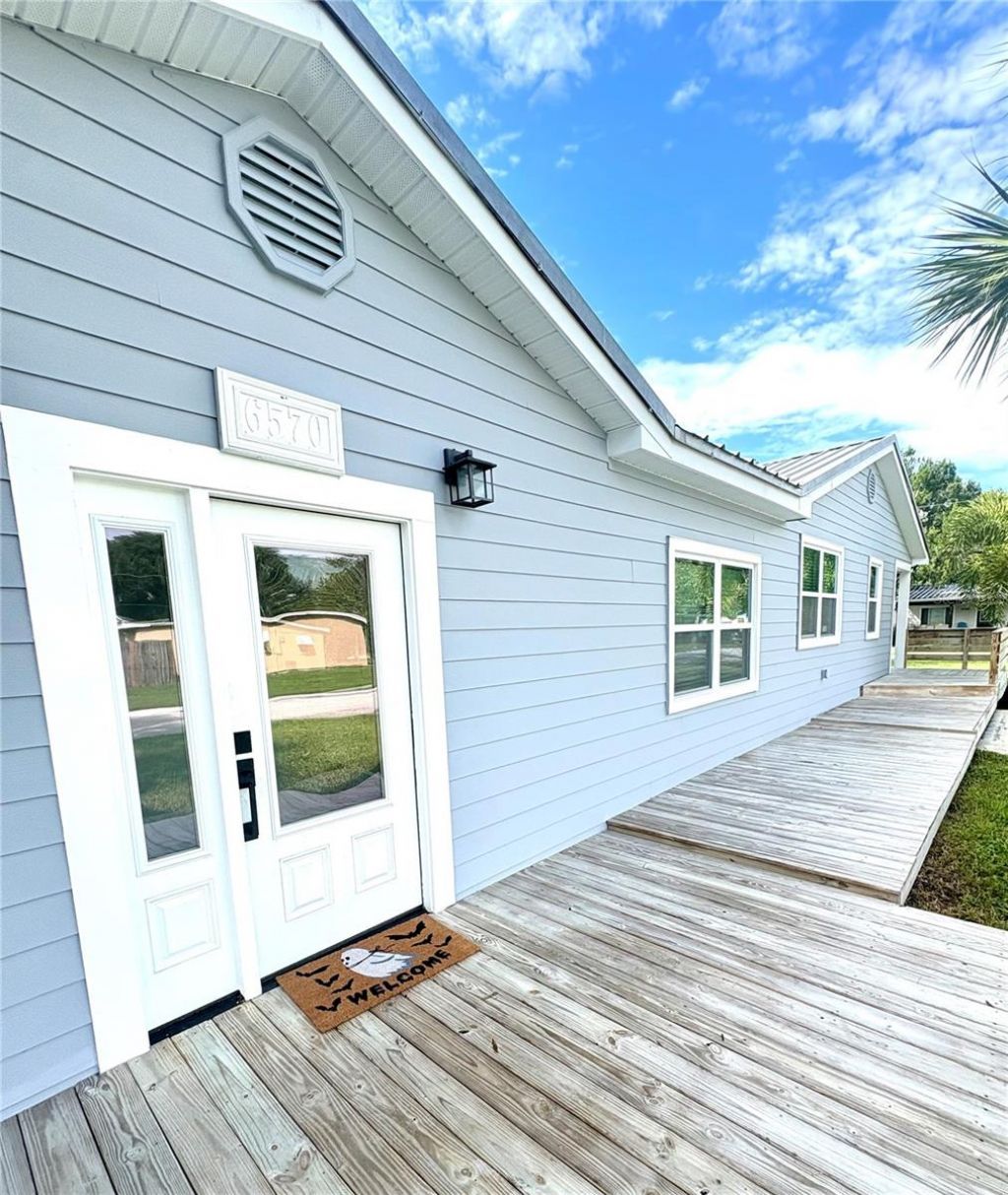 6570 67th Avenue N, Pinellas Park, FL 33781 Photo