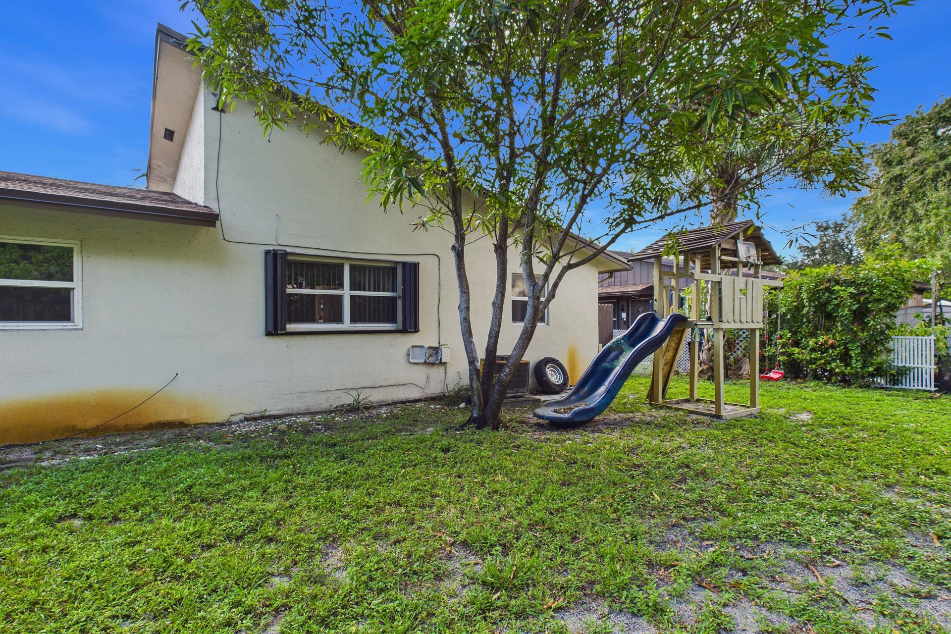 3200 NW 5th Terrace, Unit 24, Pompano Beach, FL 33064 Photo