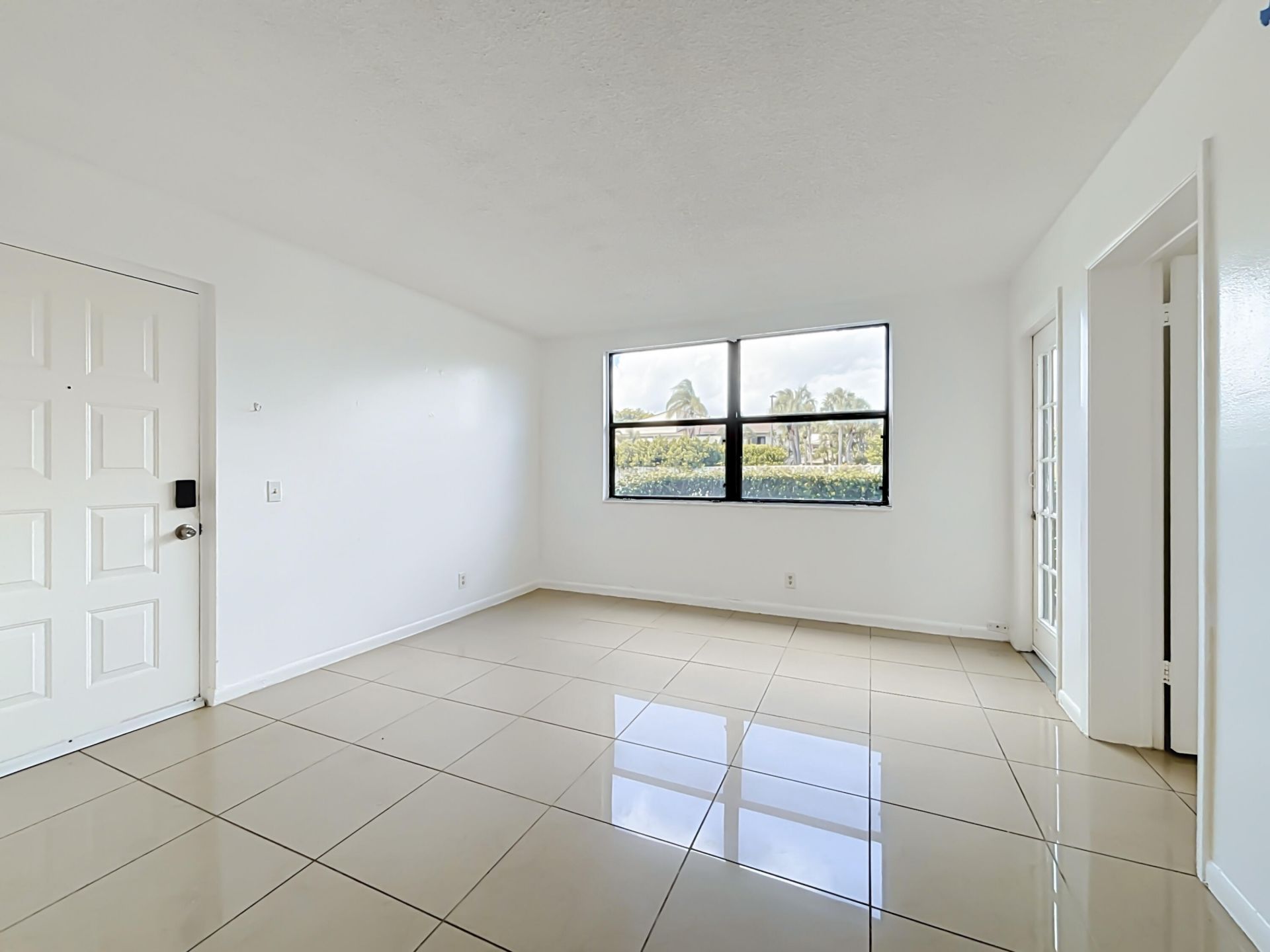 708 Executive Center Drive, Unit 12, West Palm Beach, FL 33401 Photo