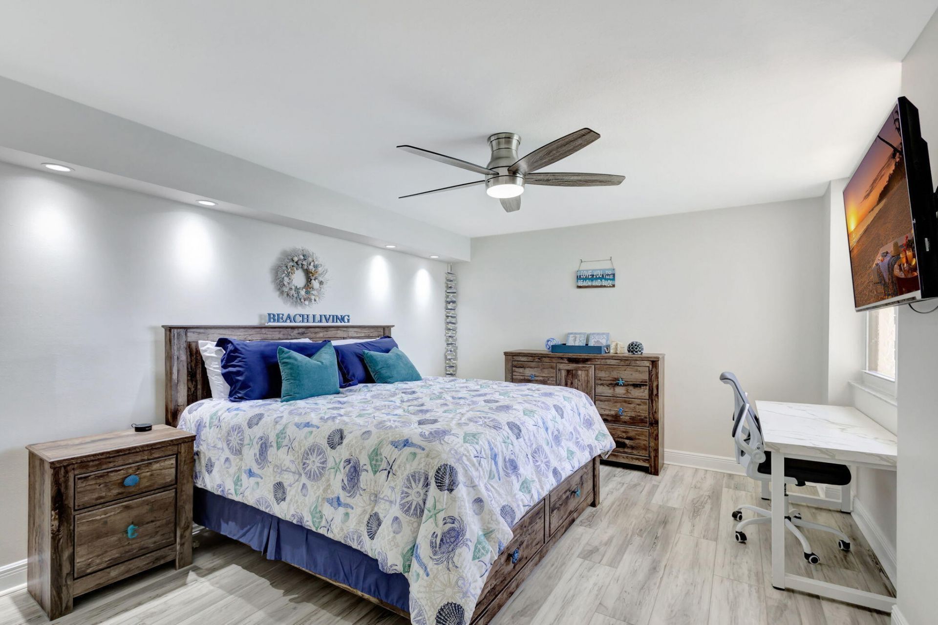 5420 N Ocean Drive, Unit 1401, Singer Island, FL 33404 Photo