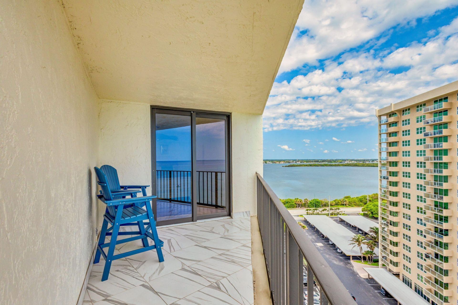 5420 N Ocean Drive, Unit 1401, Singer Island, FL 33404 Photo