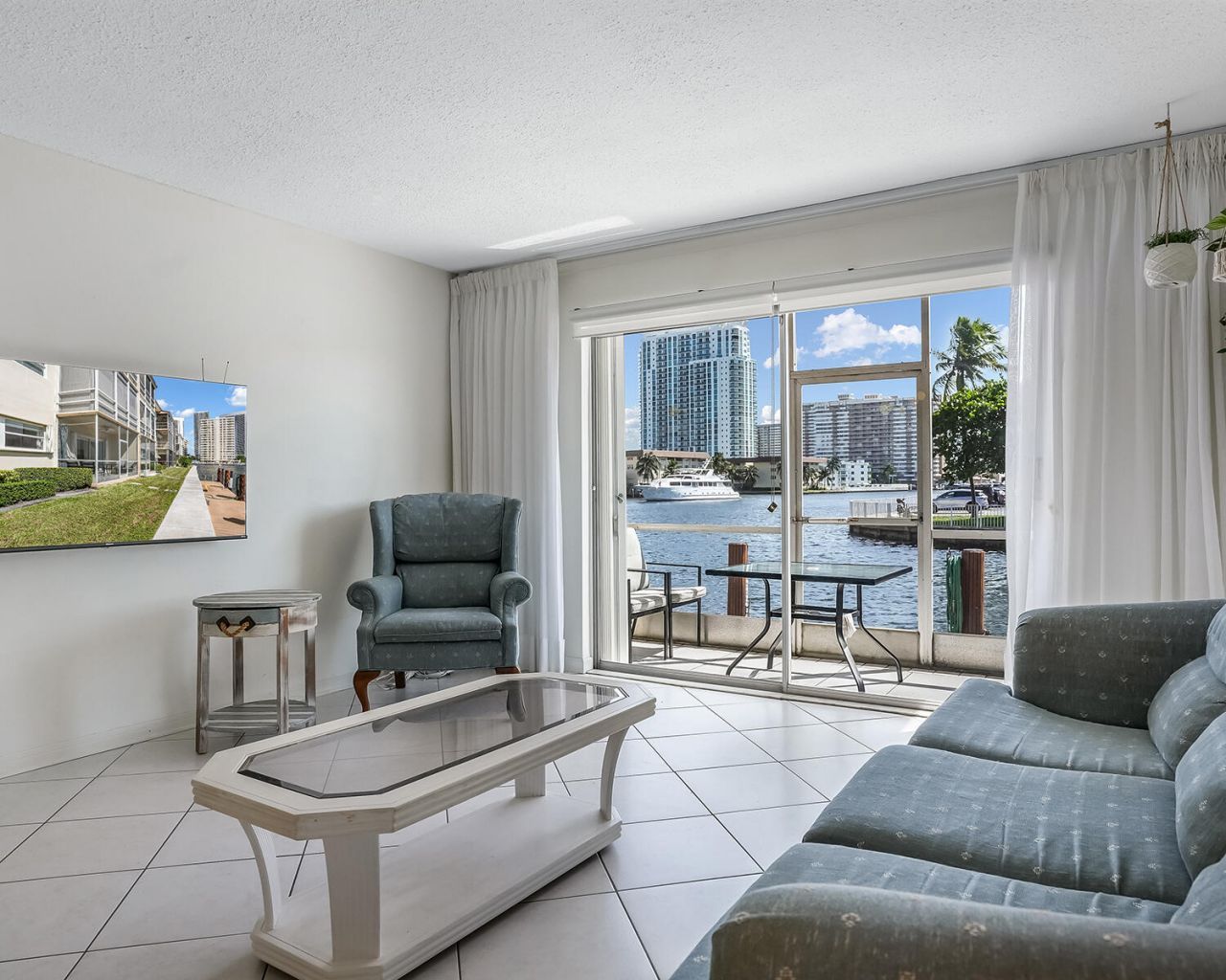 2600 Diana Drive, Unit 107, Hallandale Beach, FL 33009 Photo