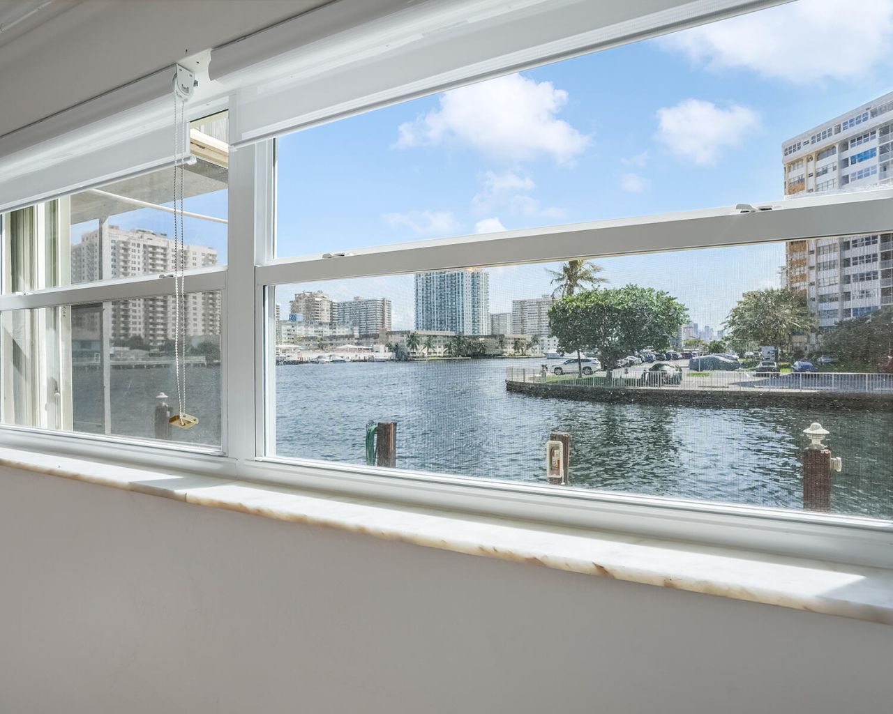 2600 Diana Drive, Unit 107, Hallandale Beach, FL 33009 Photo