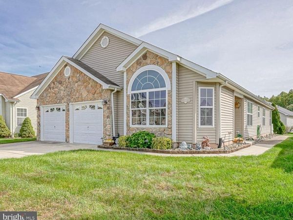 550 RIVIERA DRIVE, WILLIAMSTOWN, NJ 08094
